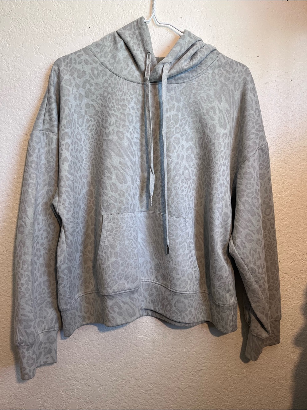 Fate Heather Gray Leopard-Print Pullover Hoodie